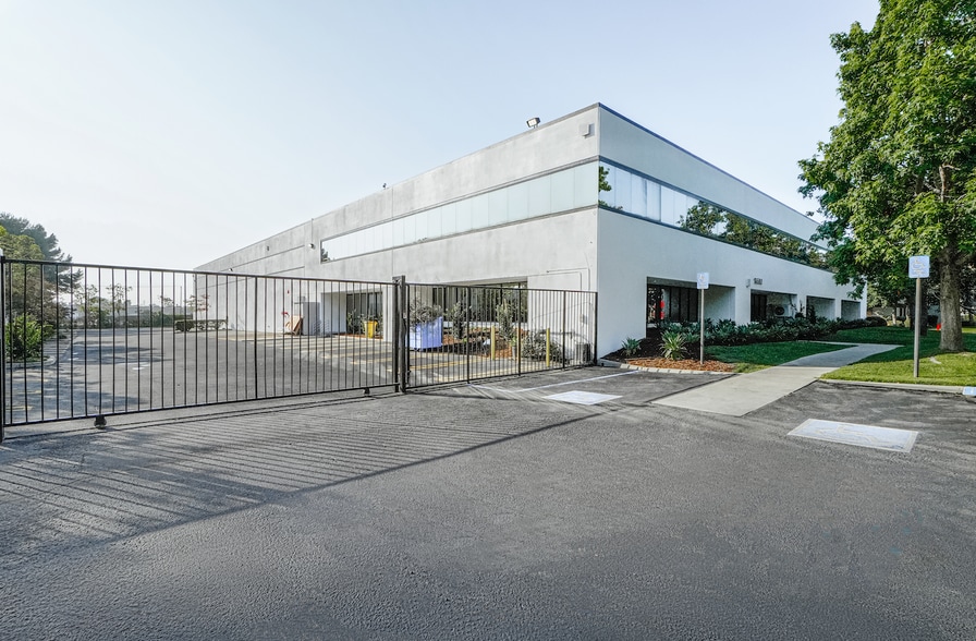 19560 S Rancho Way, Rancho Dominguez, CA for sale - Building Photo - Image 3 of 12