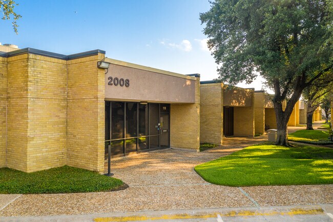 Plus de détails pour 2008 E Randol Mill Rd, Arlington, TX - Bureau, Commerce de détail à louer