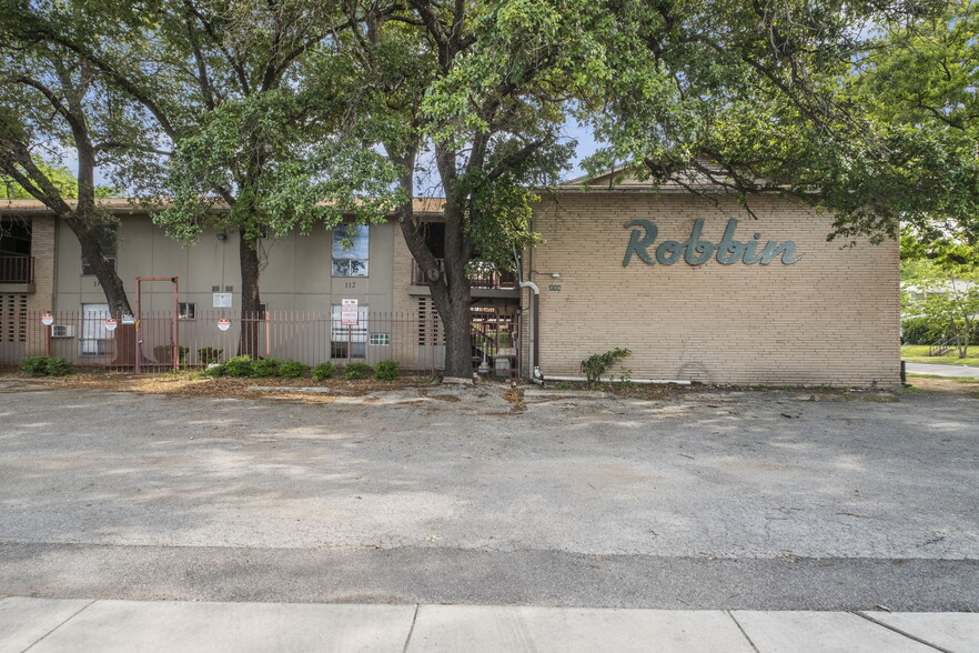 110 Mary Louise Dr, San Antonio, TX à vendre - Photo principale - Image 1 de 47