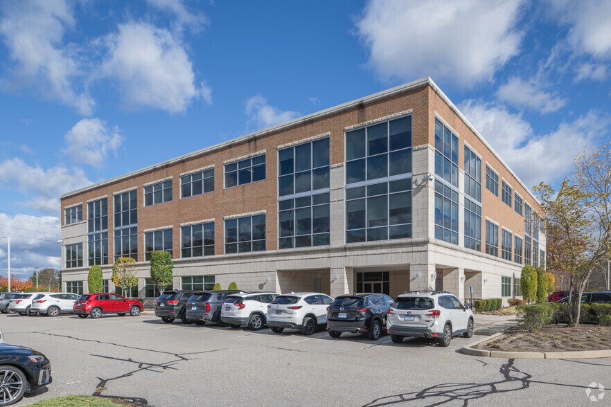 1 Coastway Blvd, Warwick, RI à vendre - Photo du bâtiment - Image 3 de 16