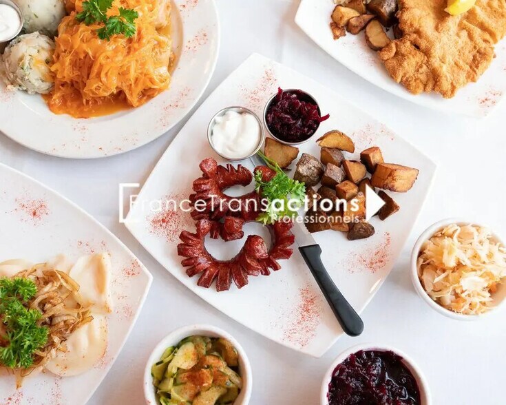 Retail in Toulouse for lease - Building Photo - Image 2 of 2