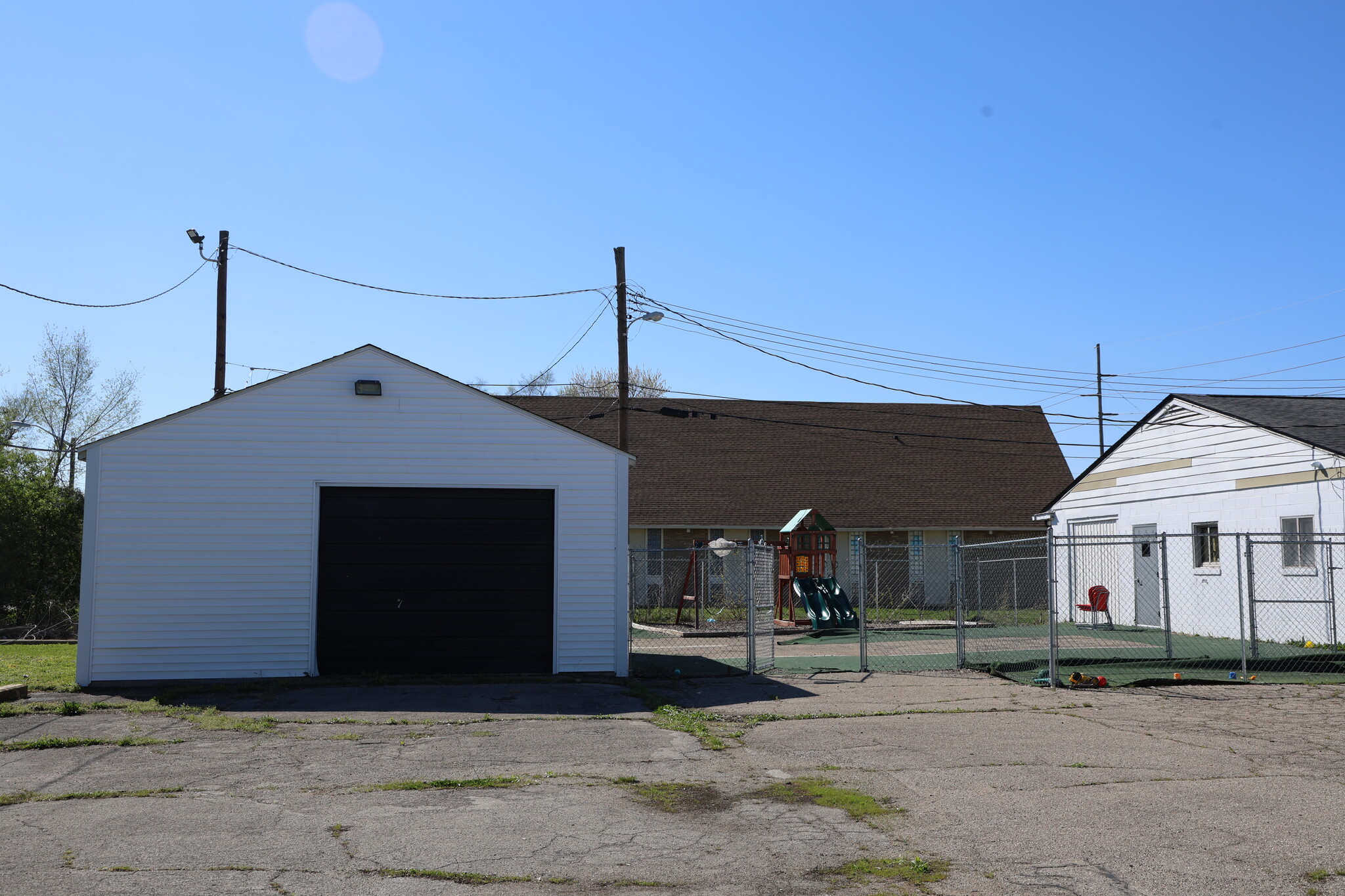 2131-2133 E 54th St, Indianapolis, IN à louer Photo du bâtiment- Image 1 de 8