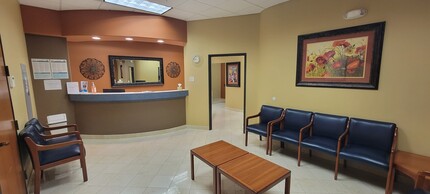 13768 Roswell Ave, Chino, CA for lease Lobby- Image 1 of 3