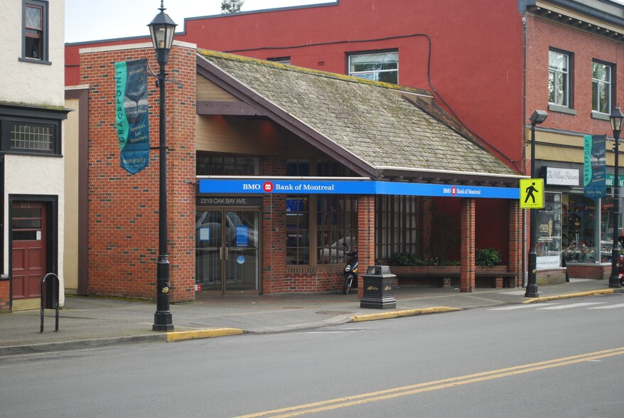2219 Oak Bay Ave, Victoria, BC for sale - Building Photo - Image 1 of 1