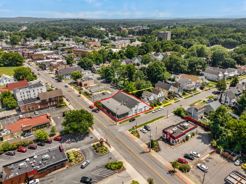 748 Main St, Poughkeepsie, NY for sale - Aerial - Image 1 of 21