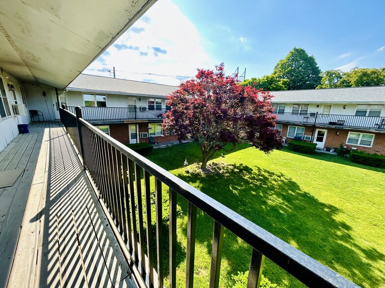 207 S Main St, Louisiana, MO for sale - Building Photo - Image 3 of 28