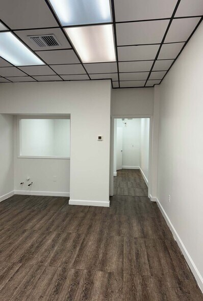 1500-1506 Alton Rd, Miami Beach, FL à louer - Photo intérieure - Image 2 de 4
