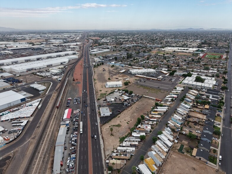 3776 Grand Ave, Phoenix, AZ for sale - Building Photo - Image 2 of 5