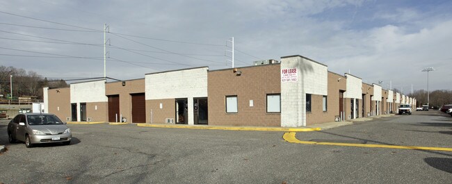 More details for 200 E 2nd St, Huntington Station, NY - Industrial for Lease