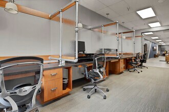 619 W Saint Germain St, Saint Cloud, MN for lease Interior Photo- Image 1 of 13