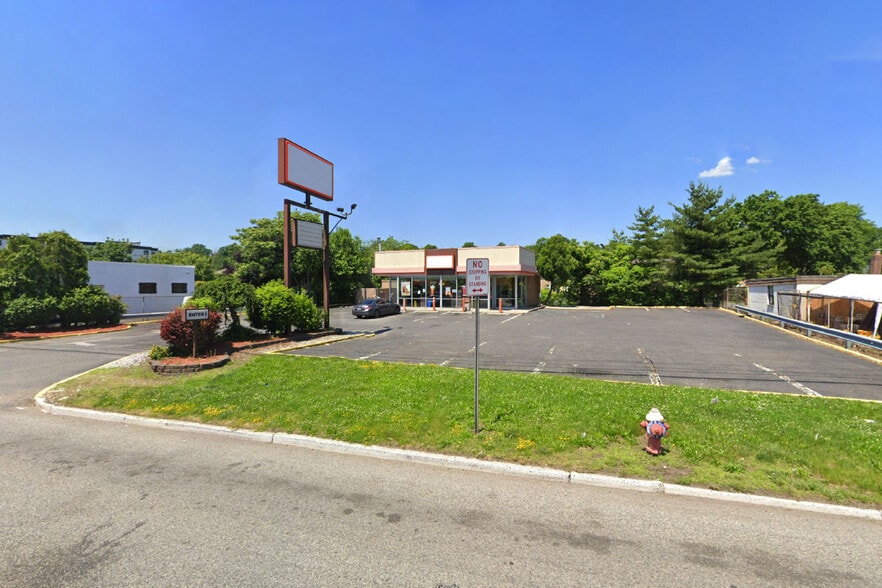 343 State Route 17, Hasbrouck Heights, NJ for sale - Building Photo - Image 3 of 31