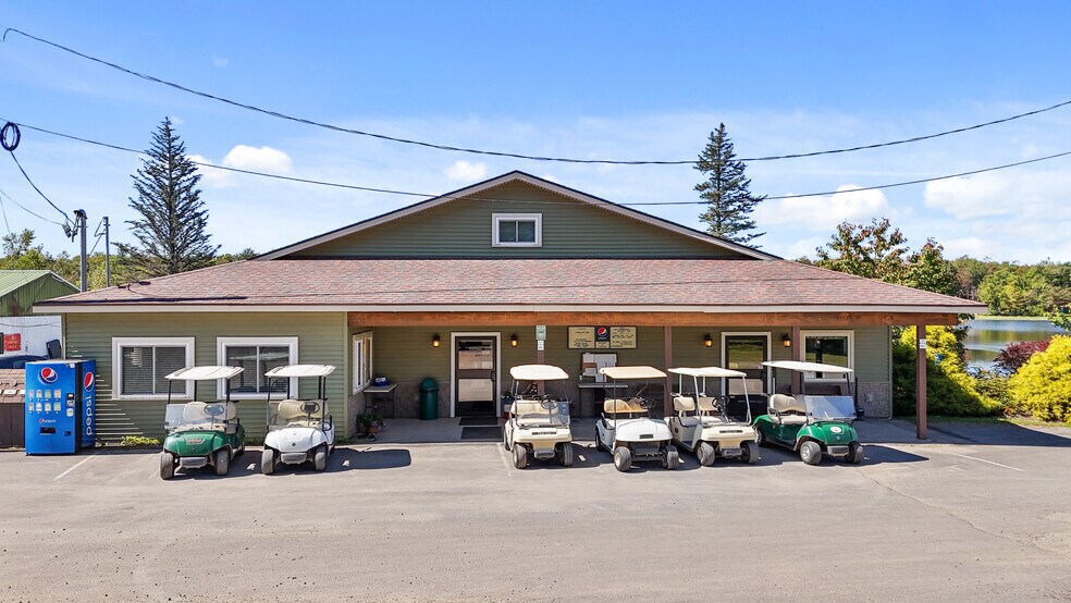 60 Lake Lorain Rd, Poyntelle, PA à vendre - Photo du bâtiment - Image 2 de 37