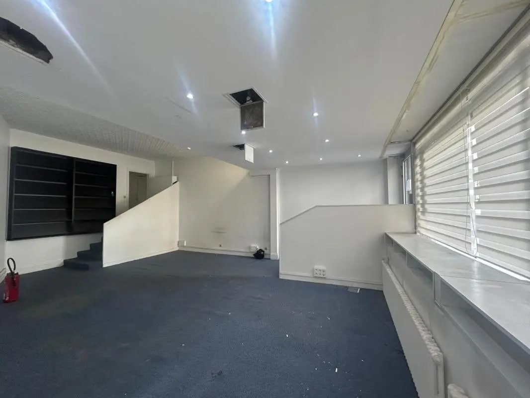 Rue De Presles, Paris for lease Building Photo- Image 1 of 8