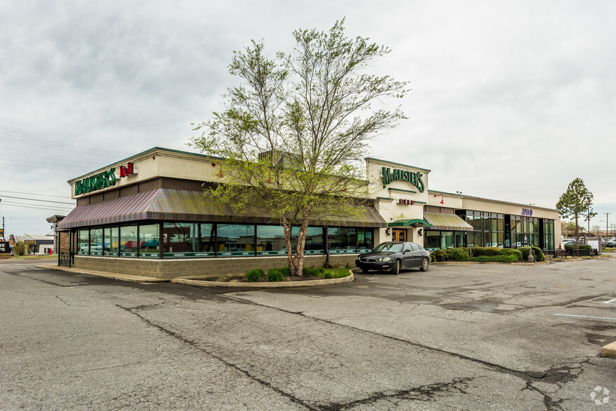 491-499 S Gloster St, Tupelo, MS à vendre - Photo principale - Image 1 de 1