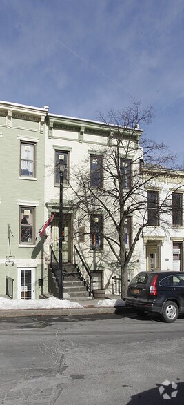 295 Hamilton St, Albany, NY à vendre - Photo principale - Image 1 de 2