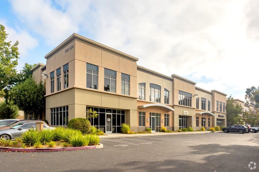 1116 Cadillac Ct, Milpitas, CA for lease - Primary Photo - Image 3 of 15