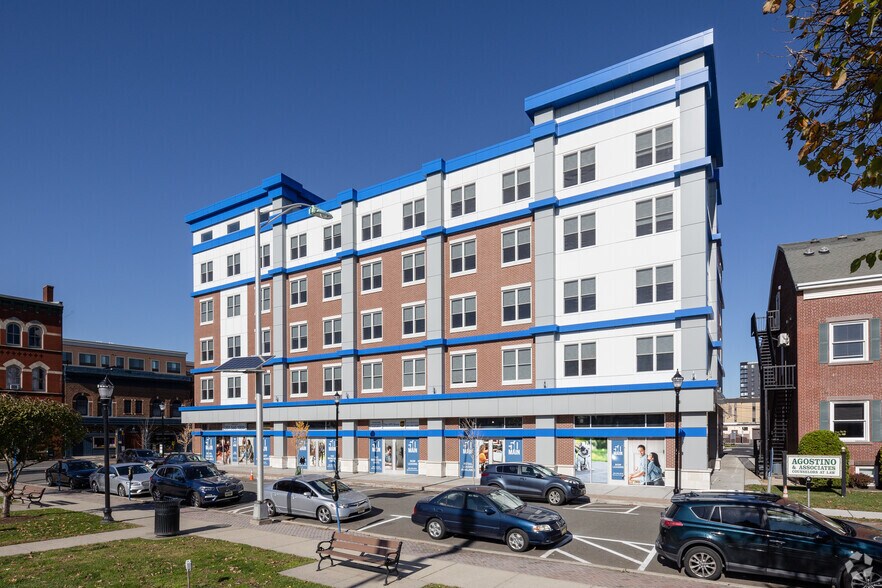 50 Main St, Hackensack, NJ for lease - Building Photo - Image 2 of 5