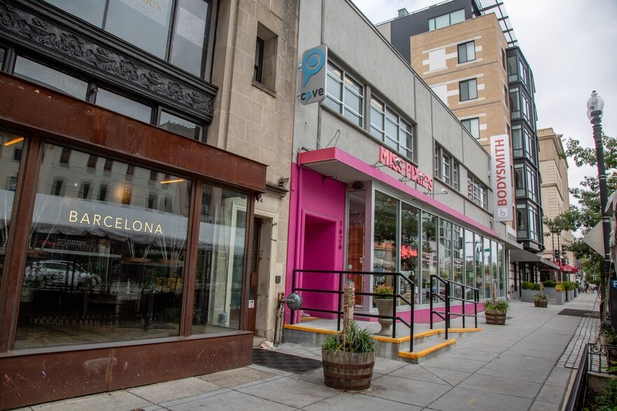 1626-1630 14th St NW, Washington, DC à louer - Photo du bâtiment - Image 3 de 12
