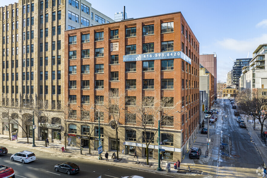 116 Spadina Ave, Toronto, ON à louer - Photo du bâtiment - Image 1 de 5