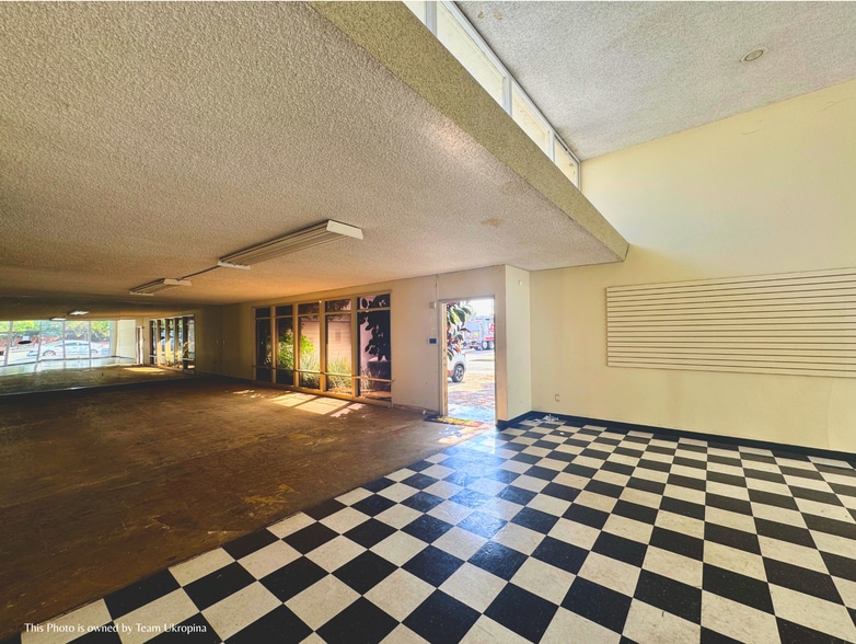 2084 E Foothill Blvd, Pasadena, CA for lease - Building Photo - Image 2 of 6