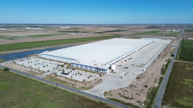 Plus de détails pour 9701 S Veterans Rd, Pharr, TX - Industriel à louer