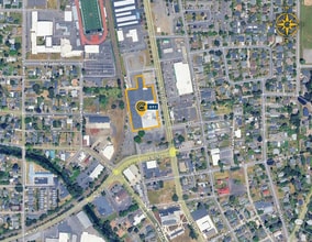 811 N 1st St, Silverton, OR - Aérien  Vue de la carte - Image1