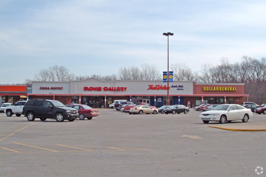 202-212 S Main St, Rushville, IN for lease - Building Photo - Image 3 of 3