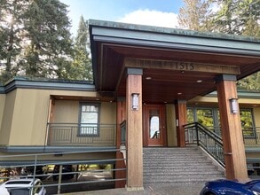 1515 N 200th St, Seattle, WA à louer Photo intérieure- Image 1 de 25