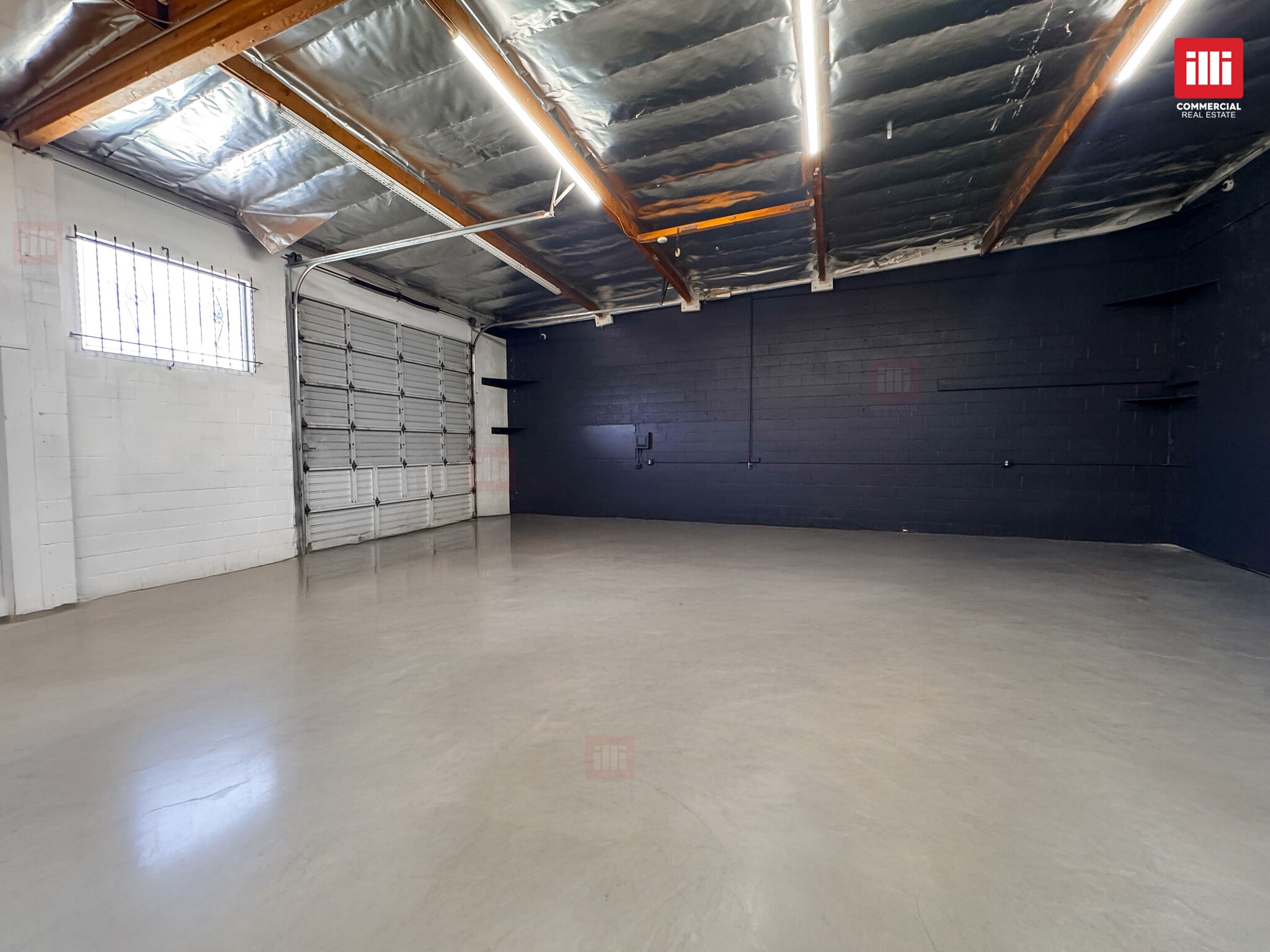 20600-20630 Lassen St, Chatsworth, CA for lease Interior Photo- Image 1 of 8
