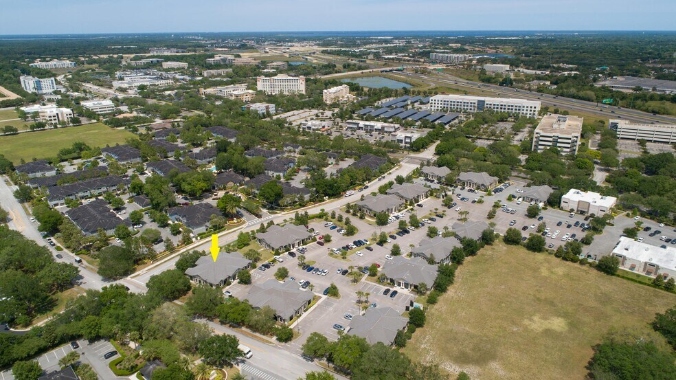 960 International Pky, Lake Mary, FL à vendre - Aérien - Image 2 de 30