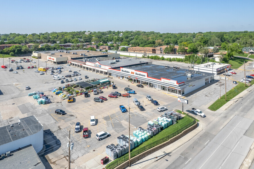 2650 N 90th St, Omaha, NE à louer - Photo du bâtiment - Image 3 de 4