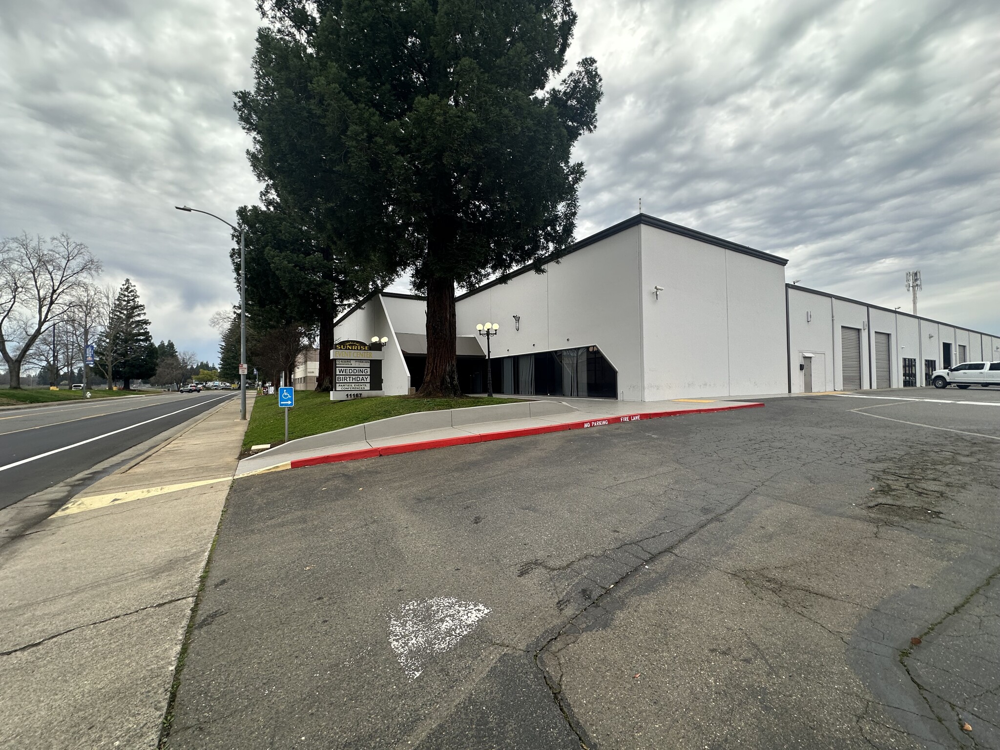 11167 Trade Center Dr, Rancho Cordova, CA for lease Primary Photo- Image 1 of 14