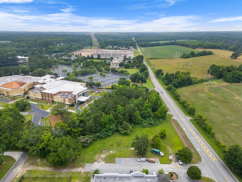 125 Little Neck Rd, Savannah, GA à louer - Aérien - Image 3 de 16