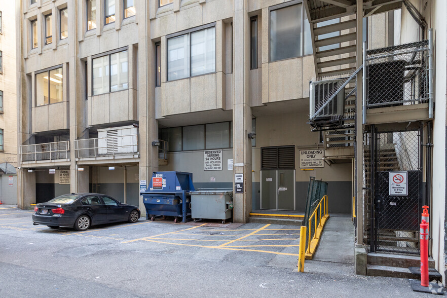 789 W Pender St, Vancouver, BC for lease - Building Photo - Image 2 of 5