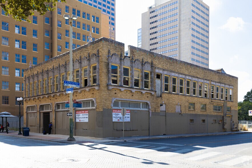 617 Mary's St, San Antonio, TX for sale - Primary Photo - Image 1 of 25
