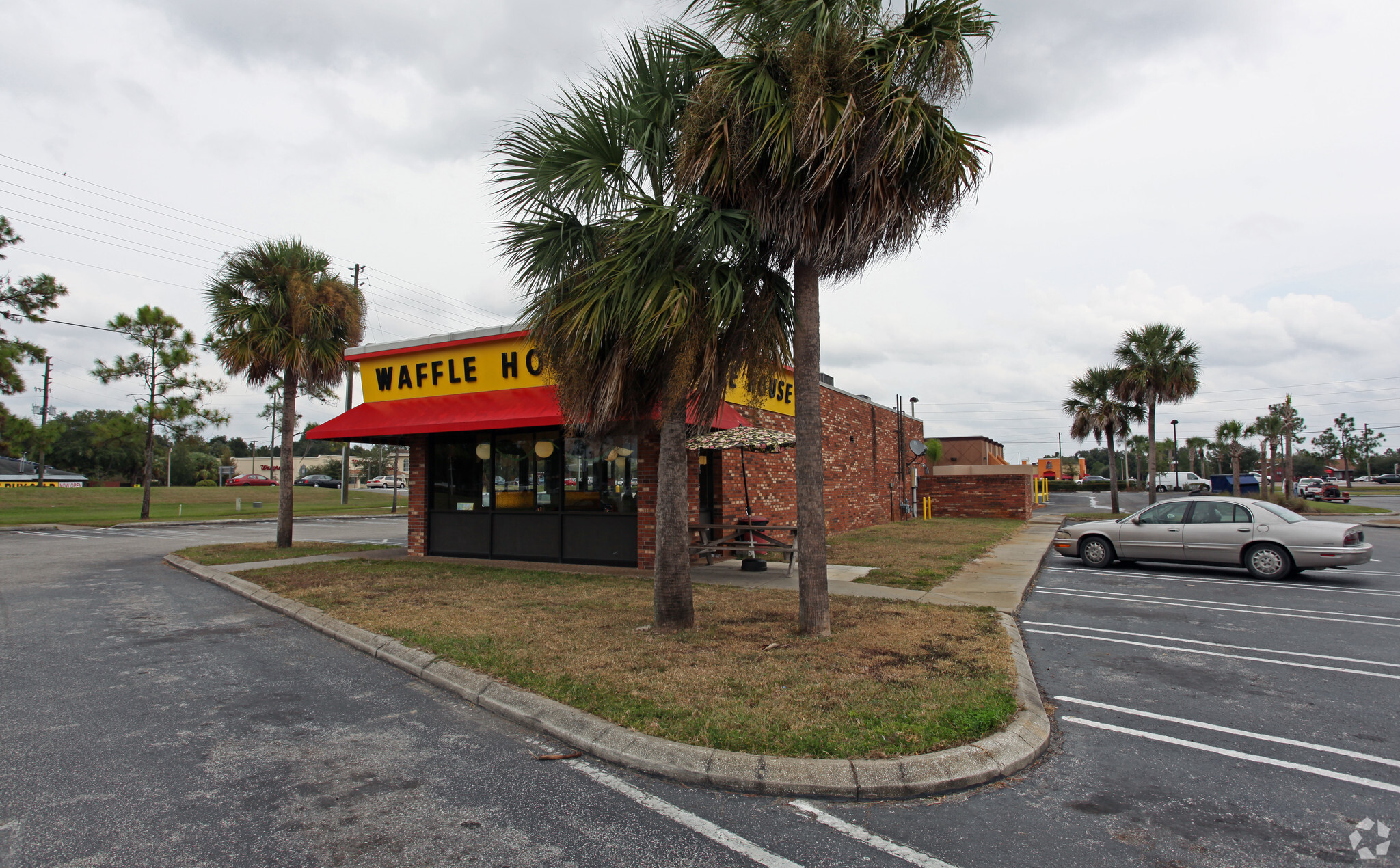 5431 Bruce B Downs Blvd, Zephyrhills, FL for sale Building Photo- Image 1 of 4