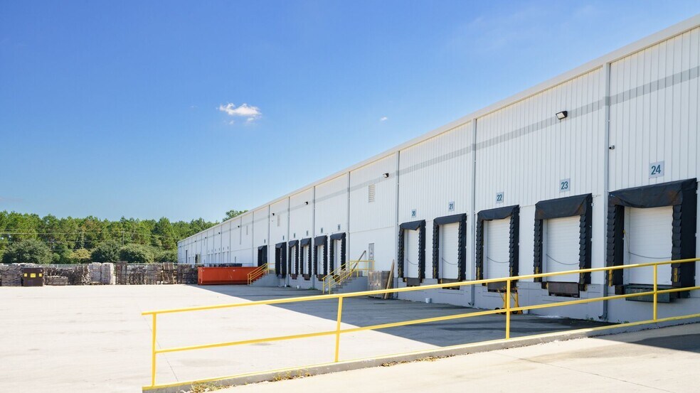 200 Logistics Way, Savannah, GA à louer - Photo du bâtiment - Image 2 de 5