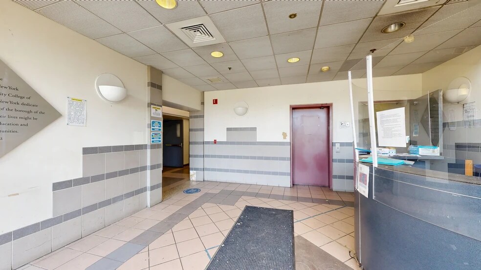 1610 Bathgate Ave, Bronx, NY à louer - Numérisation 3D de Matterport - Image 2 de 10