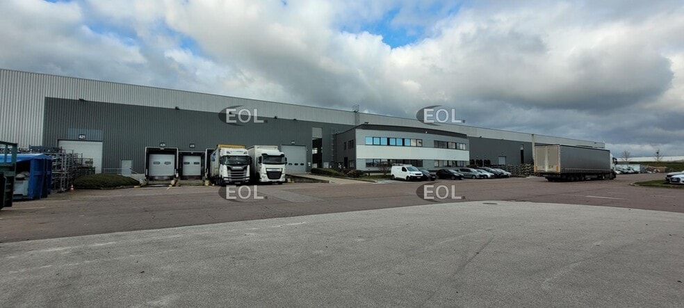 Industrial in Gevrey-Chambertin for lease - Building Photo - Image 3 of 4