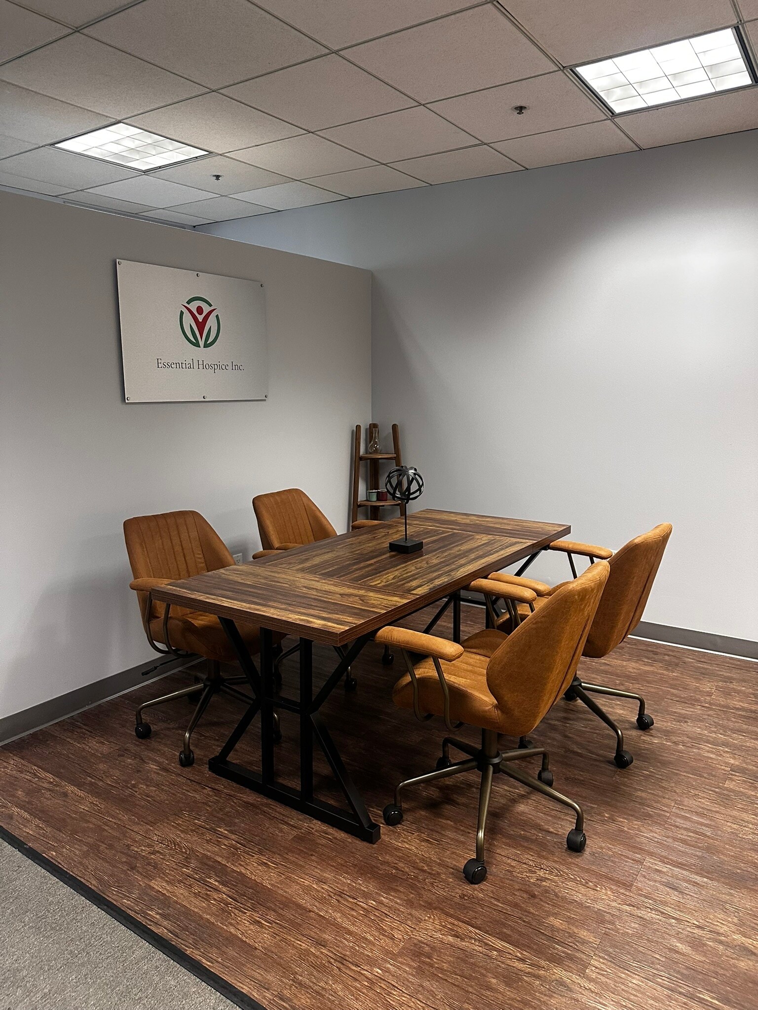 5805 Sepulveda Blvd, Sherman Oaks, CA for lease Interior Photo- Image 1 of 11