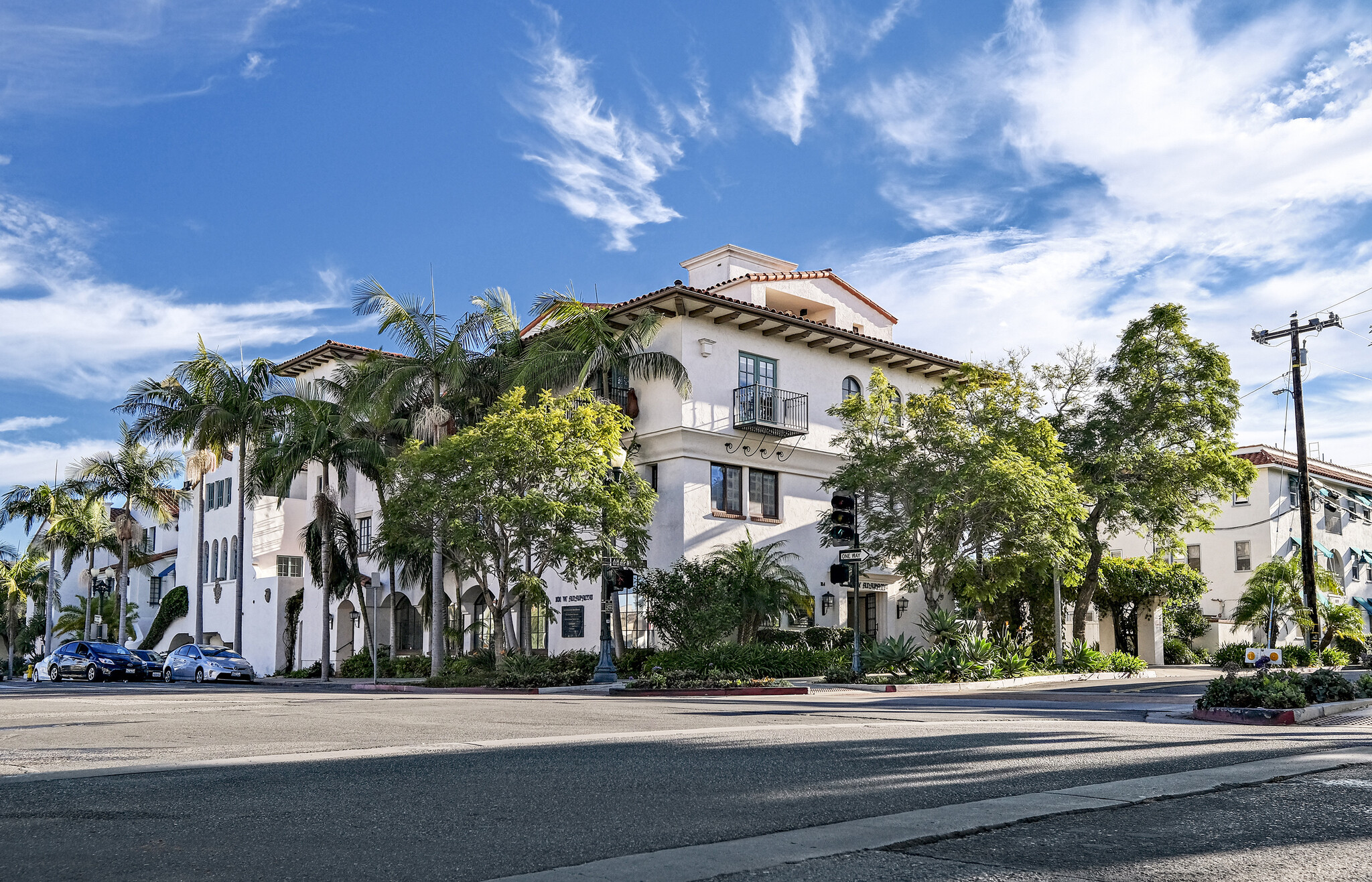 101 W Anapamu St, Santa Barbara, CA for lease Building Photo- Image 1 of 12