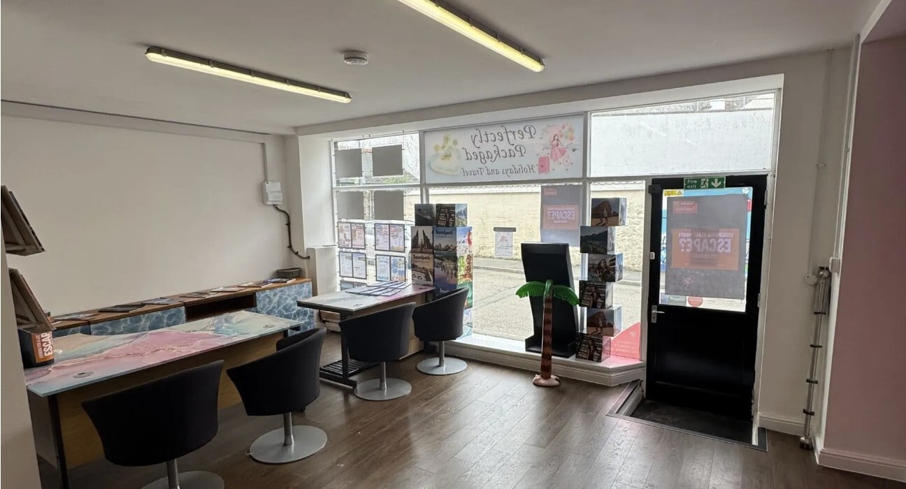 68 Union St, Camborne for lease Interior Photo- Image 1 of 4