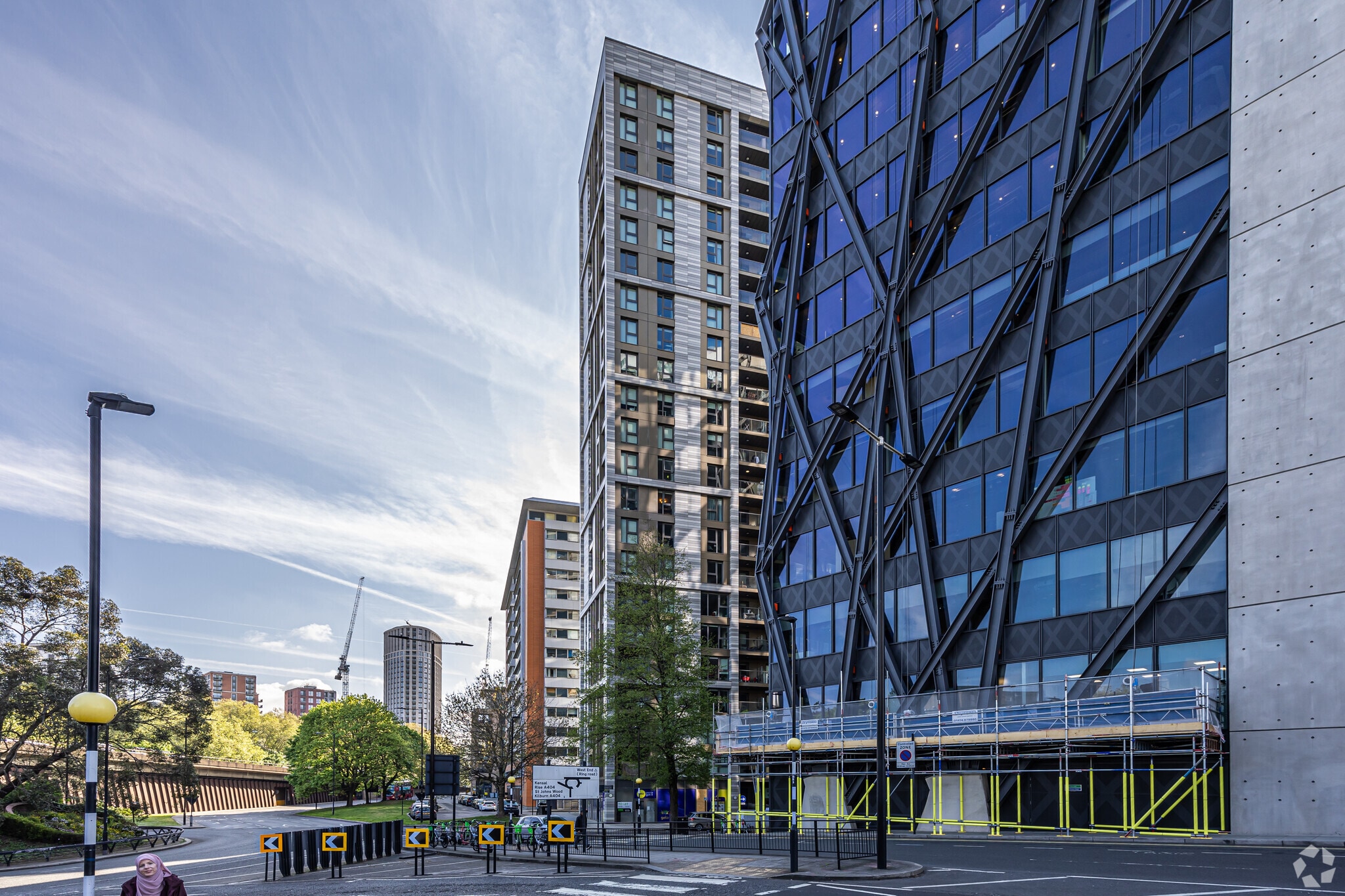 North Wharf Rd, Londres à louer Photo du bâtiment- Image 1 de 3