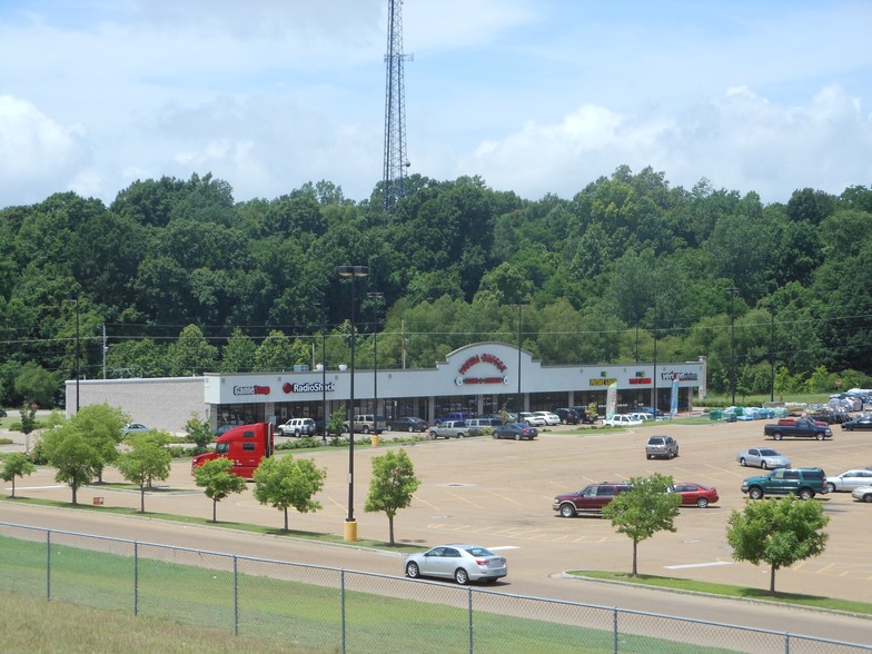 2310 Iowa Blvd, Vicksburg, MS à louer - Photo du bâtiment - Image 1 de 2