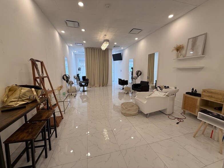 40 Wall St, Norwalk, CT for lease - Building Photo - Image 2 of 10