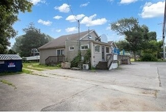 Plus de détails pour 379-381 Sconticut Neck Rd, Fairhaven, MA - Bureau à louer