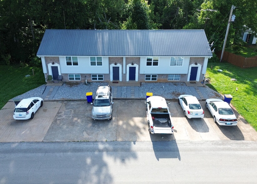 105 Windy Cir, Franklin, KY for sale - Primary Photo - Image 1 of 20