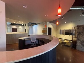 11905 Bee Caves Rd, Austin, TX for lease Interior Photo- Image 1 of 4