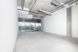 3328 No. 3 Rd, Richmond, BC for lease Interior Photo- Image 2 of 5