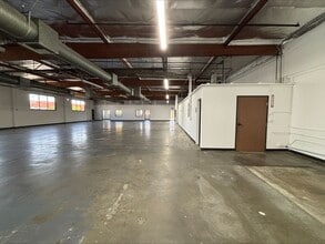 1761-1765 W Oak St, Torrance, CA for lease Interior Photo- Image 2 of 3